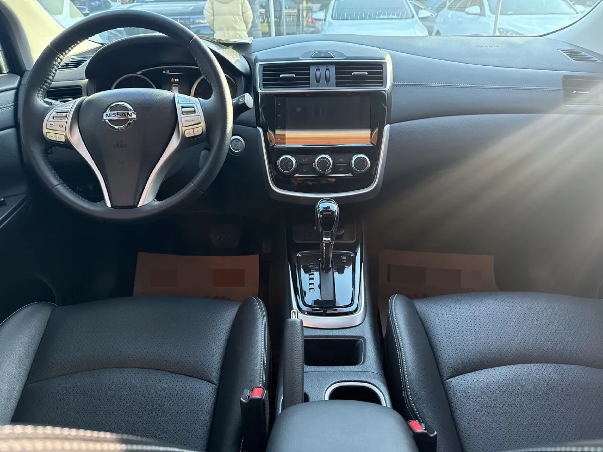 2023 Nissan Tiida 1.6L 122HP L4 CVT,autocango,china used car exporter,china ev exporter,chinese used car exporter,chinese used ev exporter