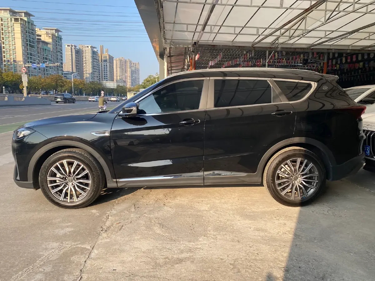 2025 Jetour X70 Plus 1.5T 184HP L4 7DCT,autocango,china used car exporter,china ev exporter,chinese used car exporter,chinese used ev exporter
