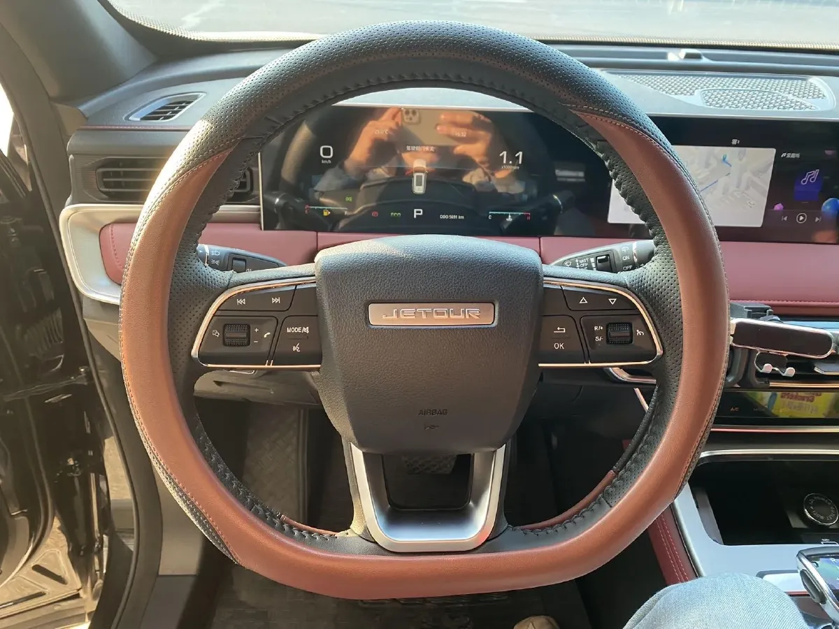 2025 Jetour X70 Plus 1.5T 184HP L4 7DCT,autocango,china used car exporter,china ev exporter,chinese used car exporter,chinese used ev exporter