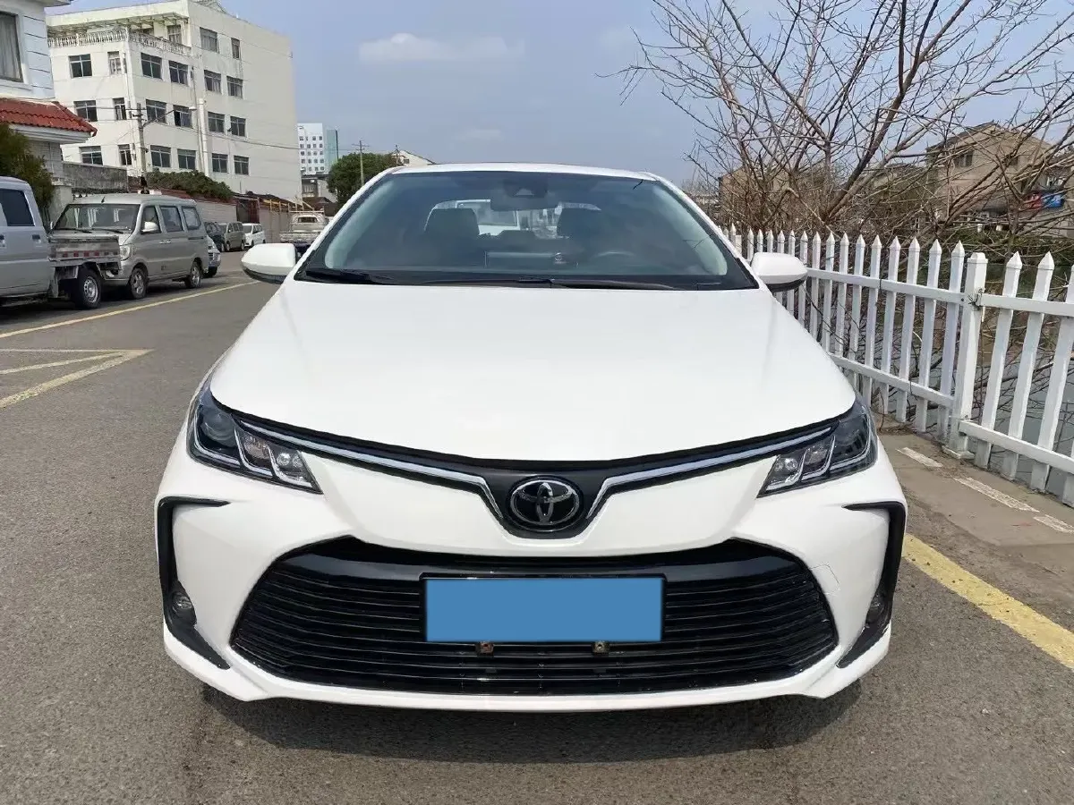 2023 Toyota Corolla 1.2T 116HP L4 CVT,autocango,china used car exporter,china ev exporter,chinese used car exporter,chinese used ev exporter