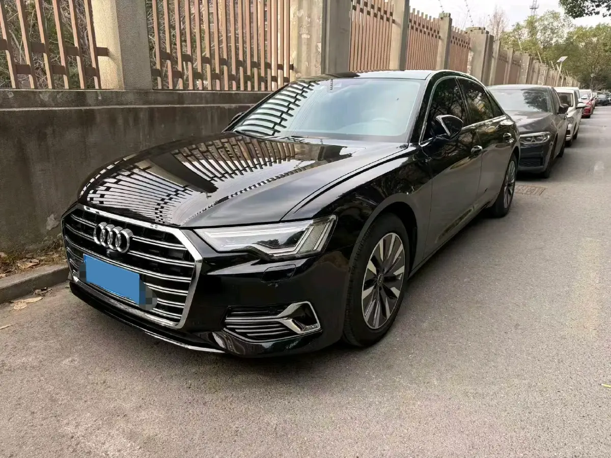 2024 Audi A6L 2.0T 245HP L4 7DCT