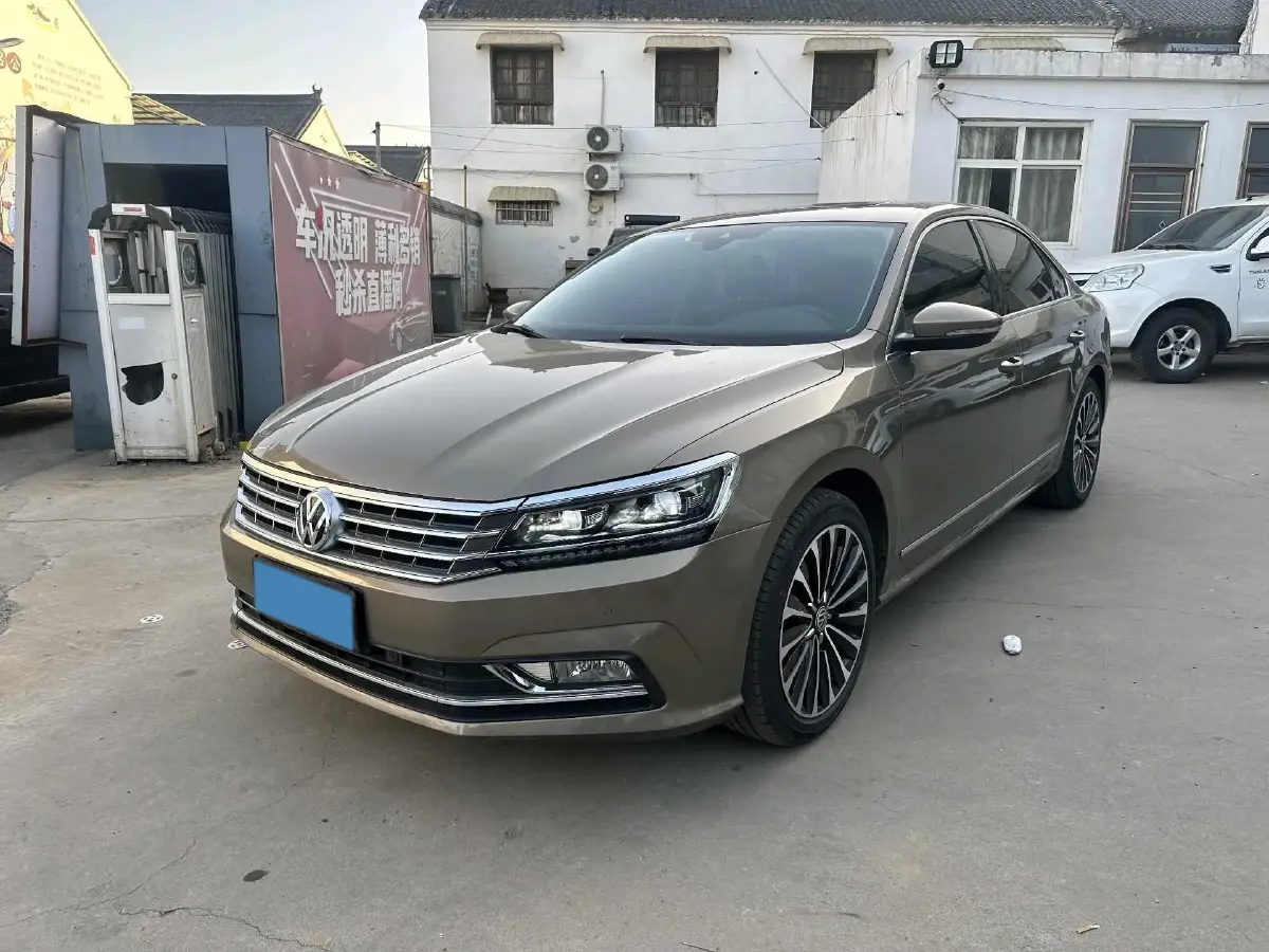 2017 Volkswagen Passat 1.8T 180HP L4 7DCT