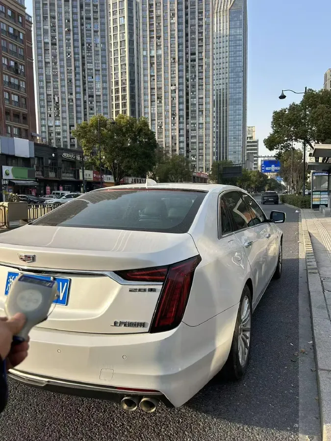 2021 Cadillac CT6 2.0T 237HP L4 10AT,autocango,china used car exporter,china ev exporter,chinese used car exporter,chinese used ev exporter