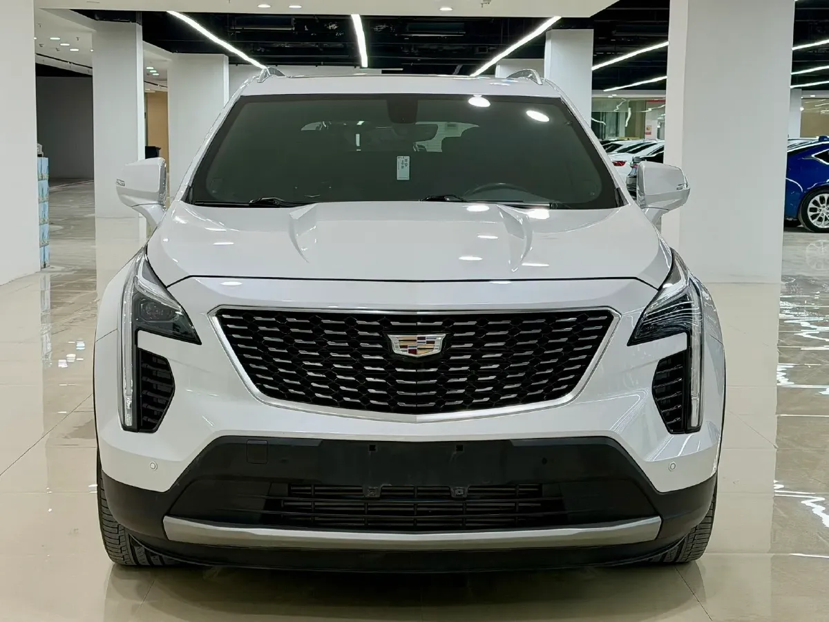 2020 Cadillac XT4 2.0T 241HP L4 9AT,autocango,china used car exporter,china ev exporter,chinese used car exporter,chinese used ev exporter