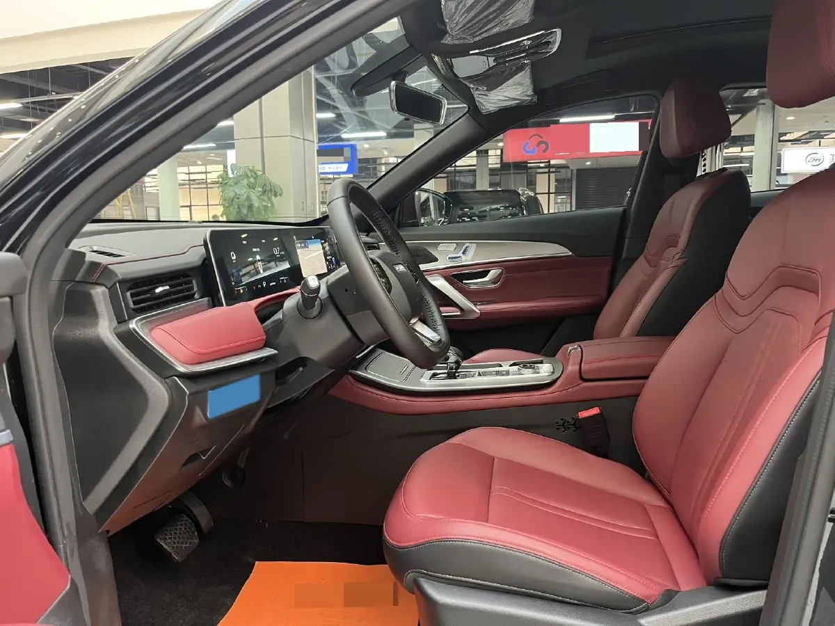 2025 Jetour X70 Plus 1.5T 156HP L4 6DCT,autocango,china used car exporter,china ev exporter,chinese used car exporter,chinese used ev exporter