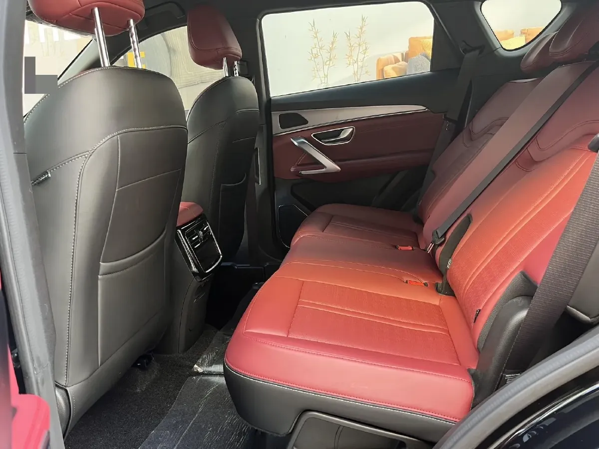 2025 Jetour X70 Plus 1.5T 156HP L4 6DCT,autocango,china used car exporter,china ev exporter,chinese used car exporter,chinese used ev exporter