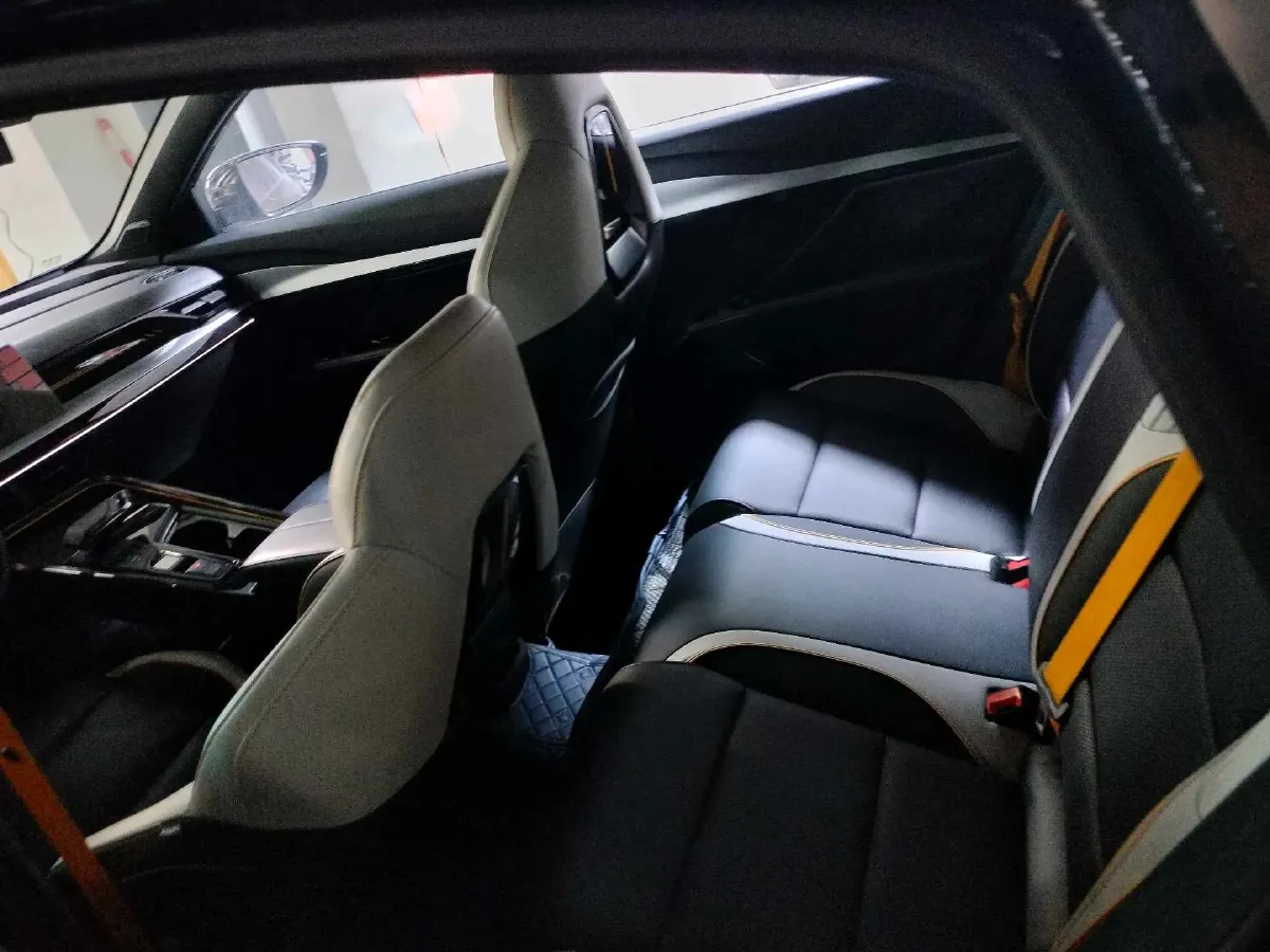 2022 MG 5 Scorpio 1.5T 181HP L4 7DCT,autocango,china used car exporter,china ev exporter,chinese used car exporter,chinese used ev exporter