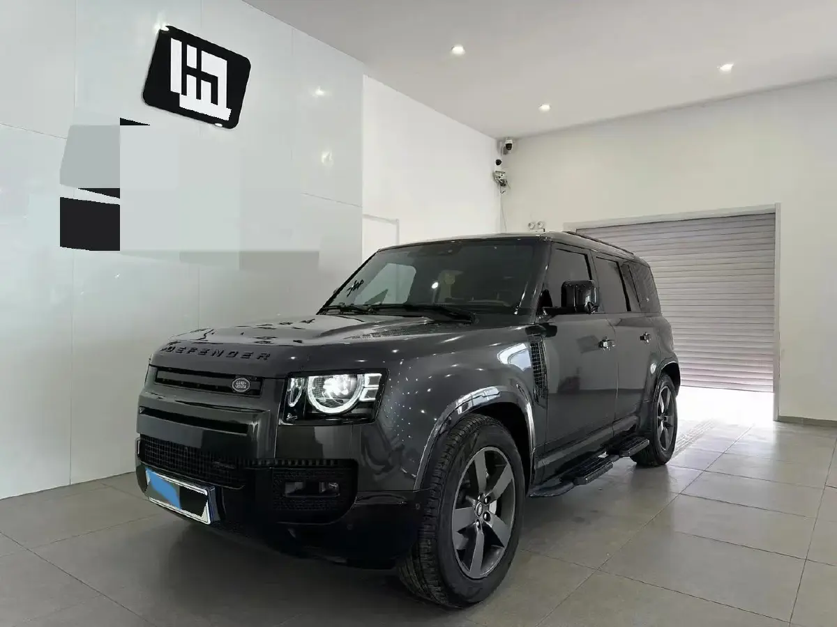 2022 Land Rover Defender 3.0T 400HP L6 8AT
