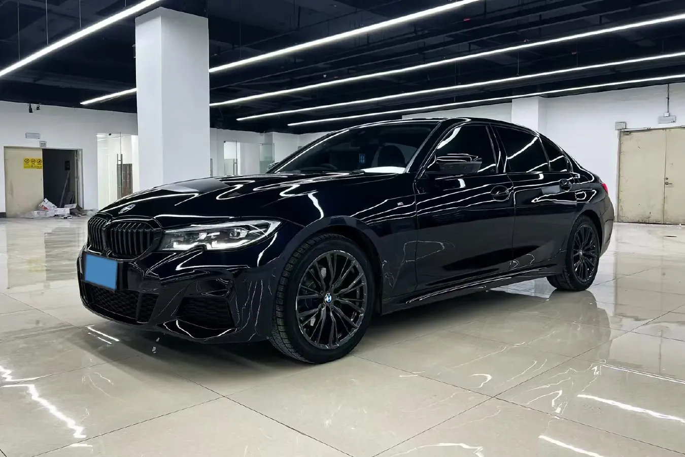 2021 BMW 3 Series 2.0T 184HP L4 8AT,autocango,china used car exporter,china ev exporter,chinese used car exporter,chinese used ev exporter