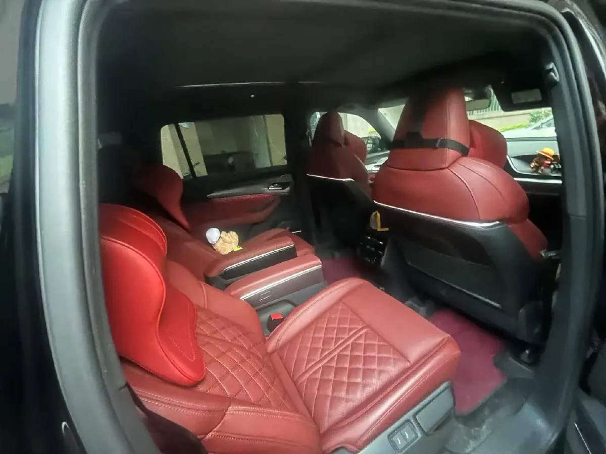 2024 Audi Q6 2.0T 265HP L4 7DCT,autocango,china used car exporter,china ev exporter,chinese used car exporter,chinese used ev exporter