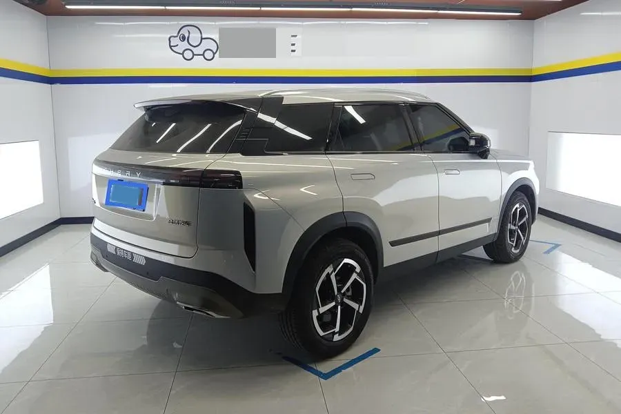 2023 Chery Exploration 06 1.6T 197HP L4 7DCT,autocango,china used car exporter,china ev exporter,chinese used car exporter,chinese used ev exporter