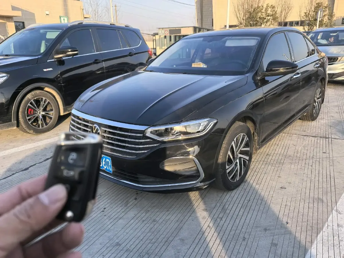 2023 Volkswagen Lavida 1.5L 113HP L4 6AT