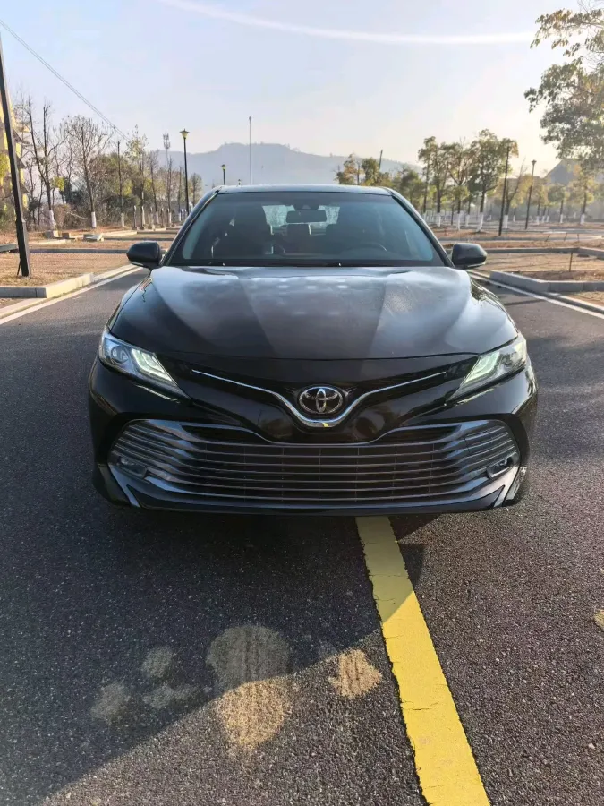 2019 Toyota Camry 2.0L 178HP L4 CVT,autocango,china used car exporter,china ev exporter,chinese used car exporter,chinese used ev exporter
