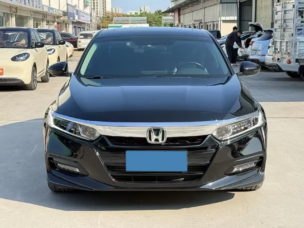 2018 Honda Accord 1.5T 194HP L4 CVT,autocango,china used car exporter,china ev exporter,chinese used car exporter,chinese used ev exporter