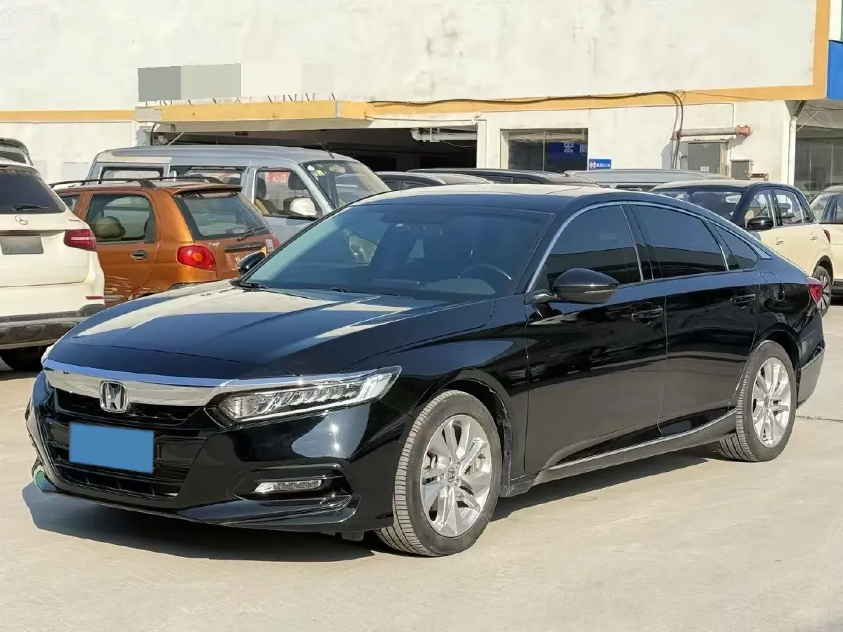 2018 Honda Accord 1.5T 194HP L4 CVT