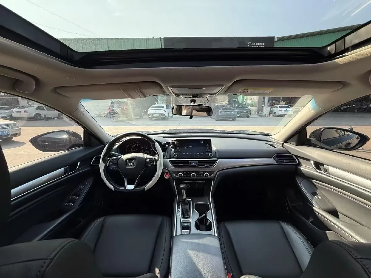 2018 Honda Accord 1.5T 194HP L4 CVT,autocango,china used car exporter,china ev exporter,chinese used car exporter,chinese used ev exporter
