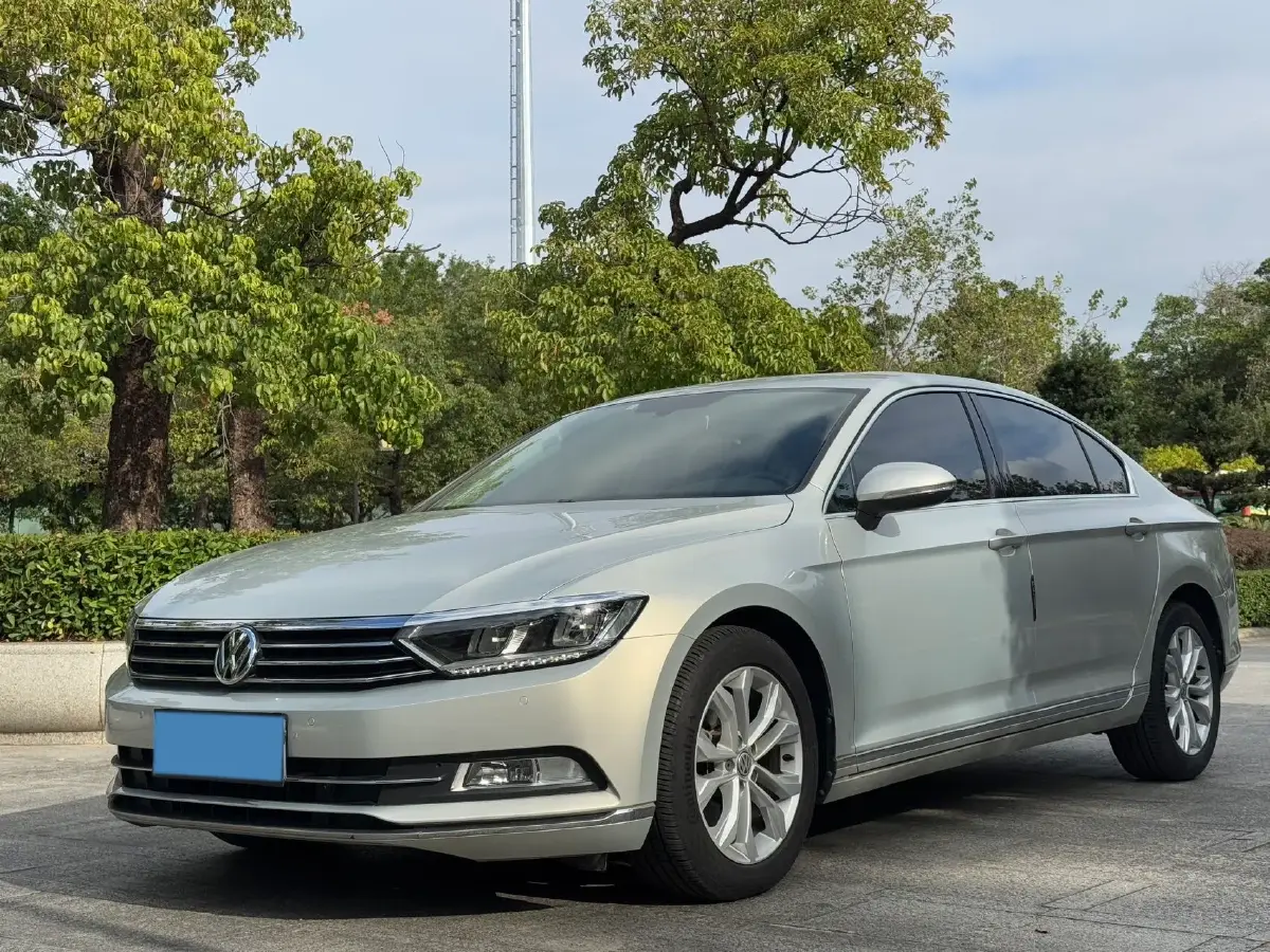2019 Volkswagen Magotan 2.0T 186HP L4 7DCT