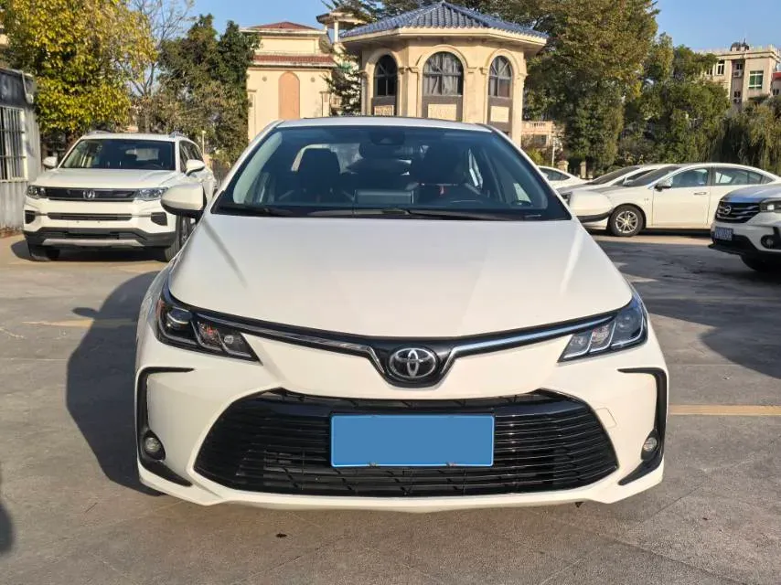 2021 Toyota Corolla 1.2T 116HP L4 CVT,autocango,china used car exporter,china ev exporter,chinese used car exporter,chinese used ev exporter