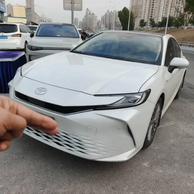 2024 Toyota Camry 2.0L 152HP L4 E-CVT Hybrid,autocango,china used car exporter,china ev exporter,chinese used car exporter,chinese used ev exporter