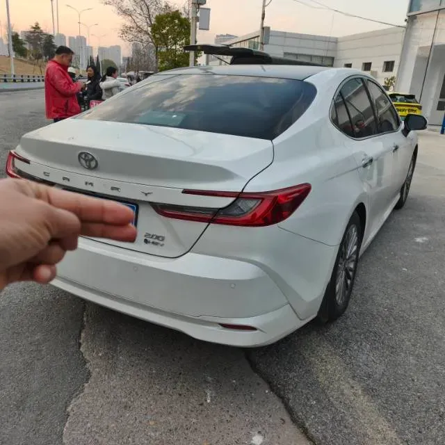 2024 Toyota Camry 2.0L 152HP L4 E-CVT Hybrid,autocango,china used car exporter,china ev exporter,chinese used car exporter,chinese used ev exporter