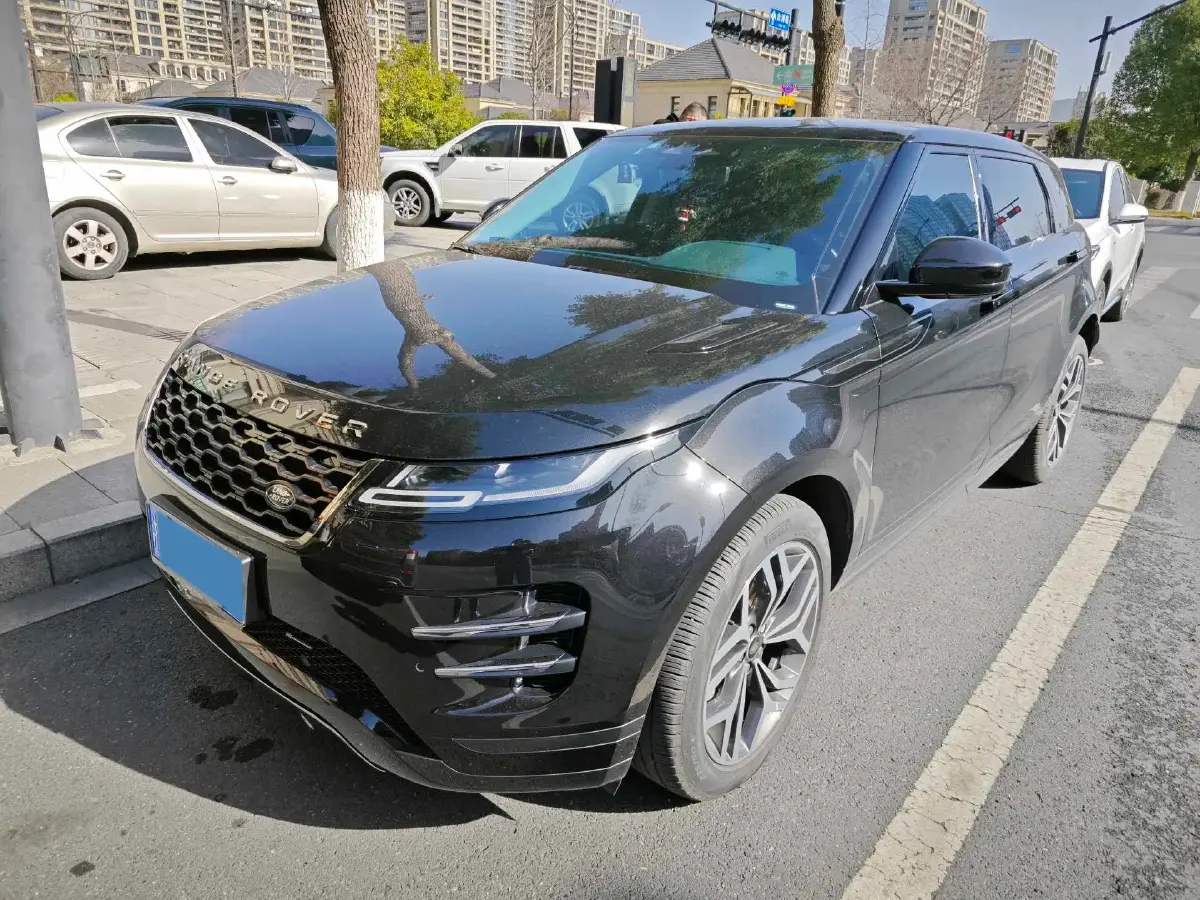 2023 Land Rover Range Rover Evoque 2.0T 249HP L4 9AT