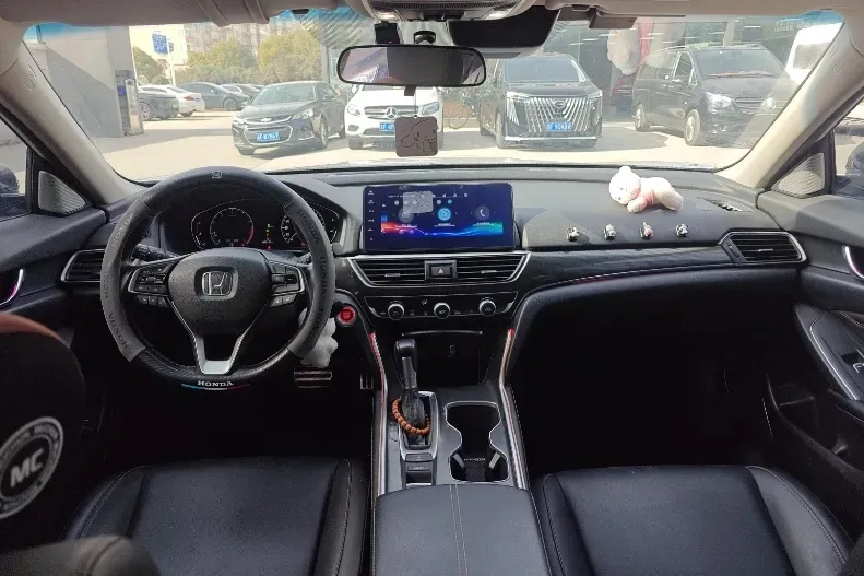 2022 Honda Accord 1.5T 194HP L4 CVT,autocango,china used car exporter,china ev exporter,chinese used car exporter,chinese used ev exporter