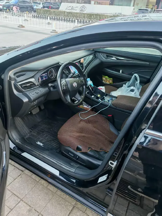 2022 Buick Regal 2.0T 237HP L4 9AT,autocango,china used car exporter,china ev exporter,chinese used car exporter,chinese used ev exporter