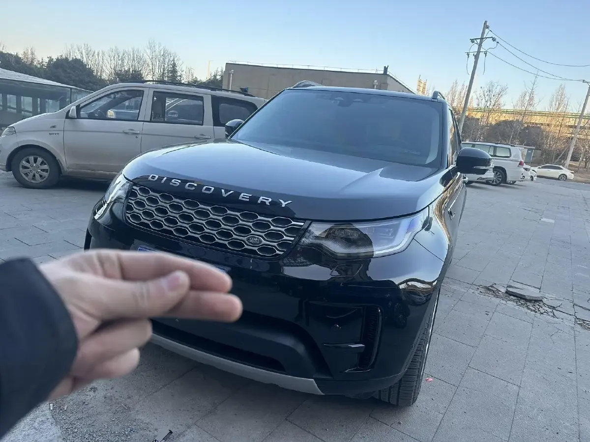 2024 Land Rover Discovery 3.0T 360HP L6 8AT