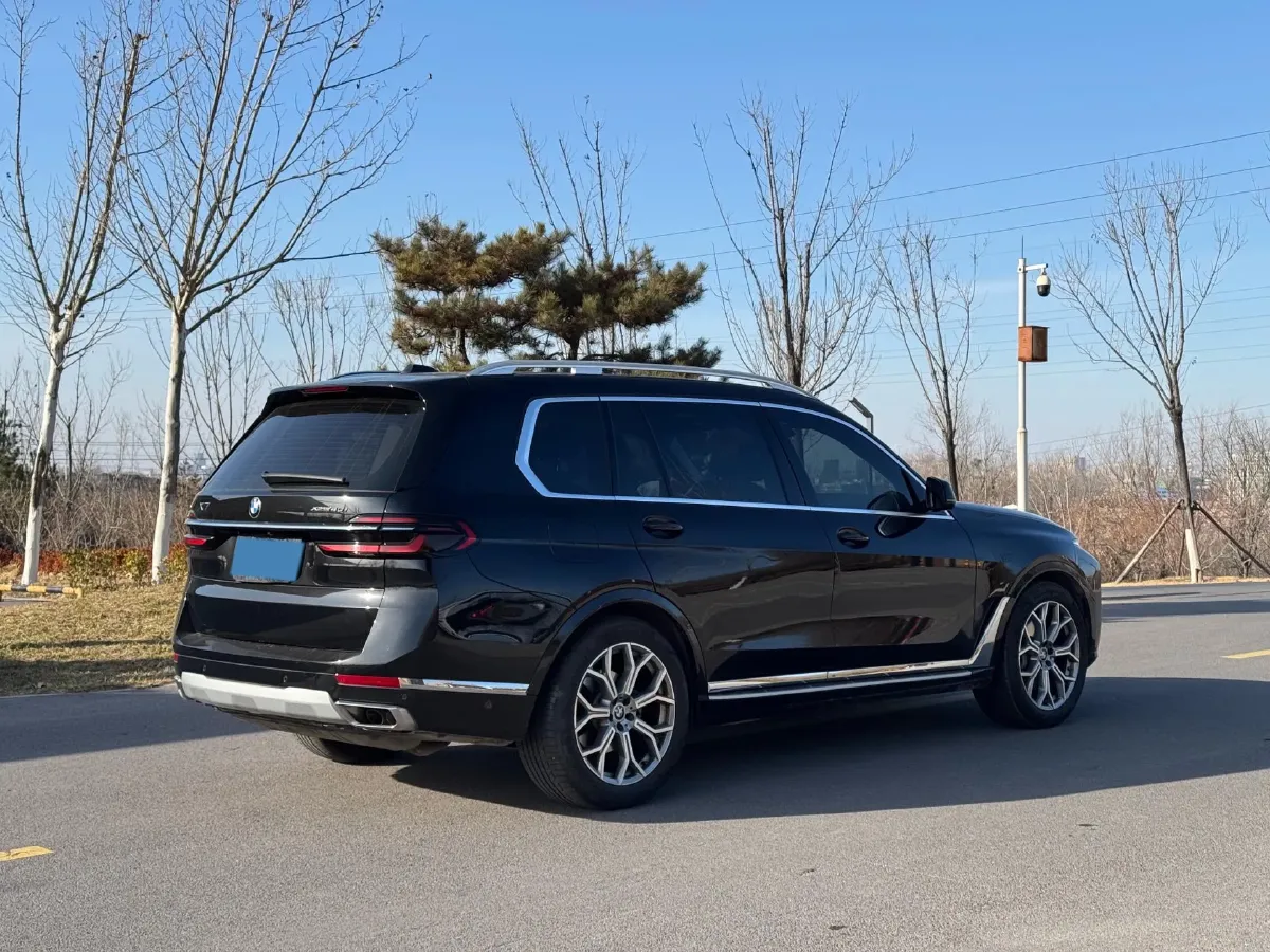2023 BMW X7 3.0T 381HP L6 8AT,autocango,china used car exporter,china ev exporter,chinese used car exporter,chinese used ev exporter