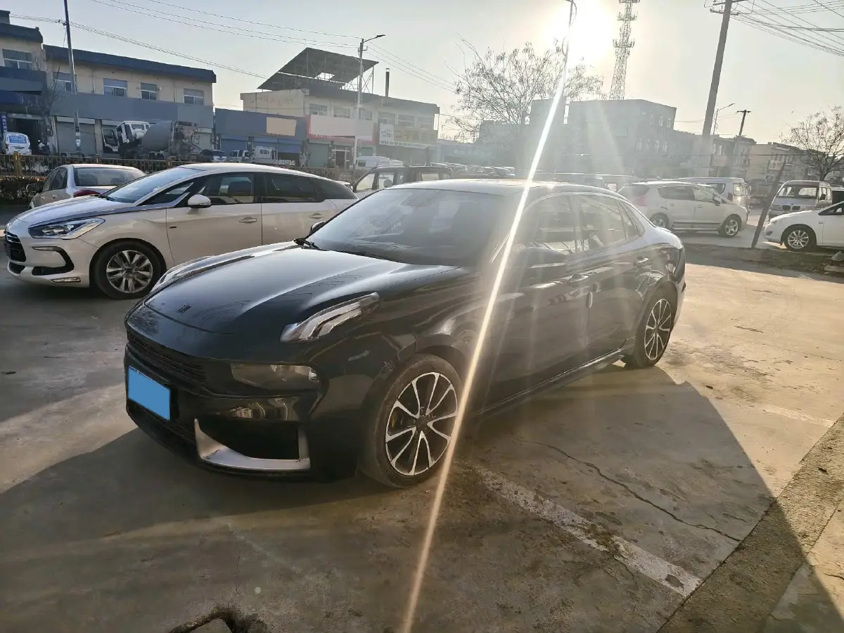 2018 LYNK&CO 03 1.5T 180HP L3 7DCT