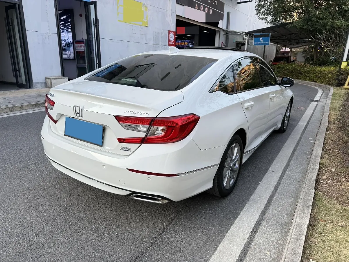 2018 Honda Accord 1.5T 194HP L4 CVT,autocango,china used car exporter,china ev exporter,chinese used car exporter,chinese used ev exporter