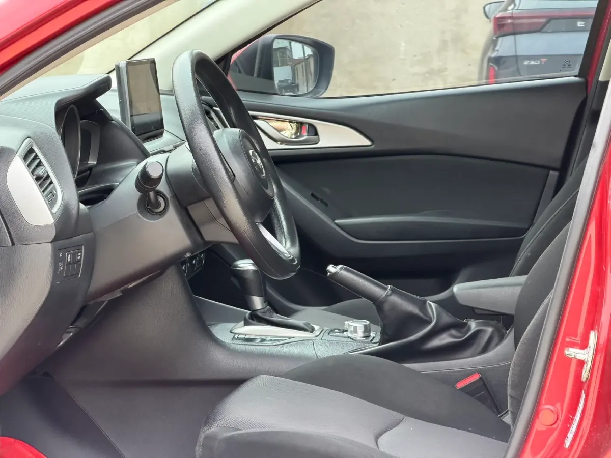 2017 Mazda 3 Axela 1.5L 117HP L4 6AT,autocango,china used car exporter,china ev exporter,chinese used car exporter,chinese used ev exporter