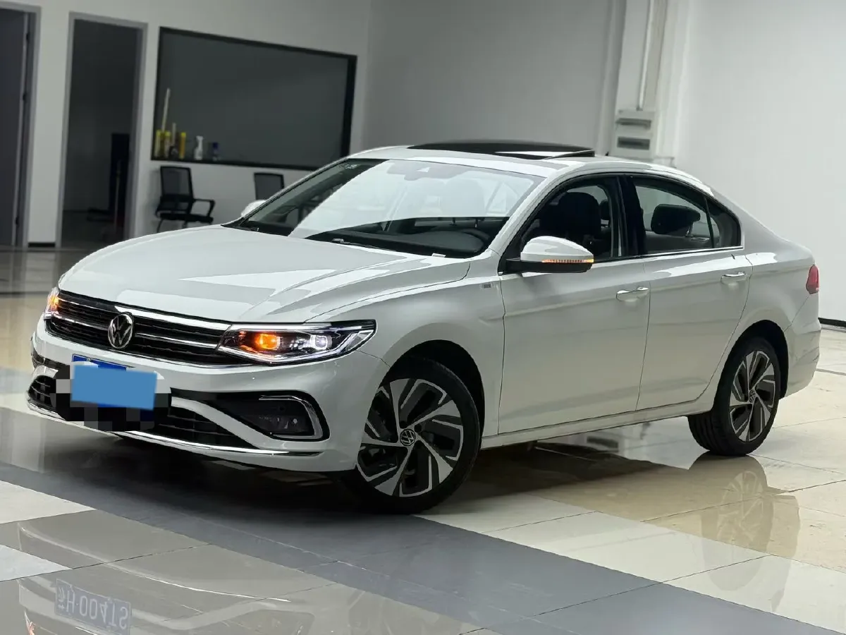 2026 Volkswagen Bora 1.5T 160HP L4 7DCT,autocango,china used car exporter,china ev exporter,chinese used car exporter,chinese used ev exporter