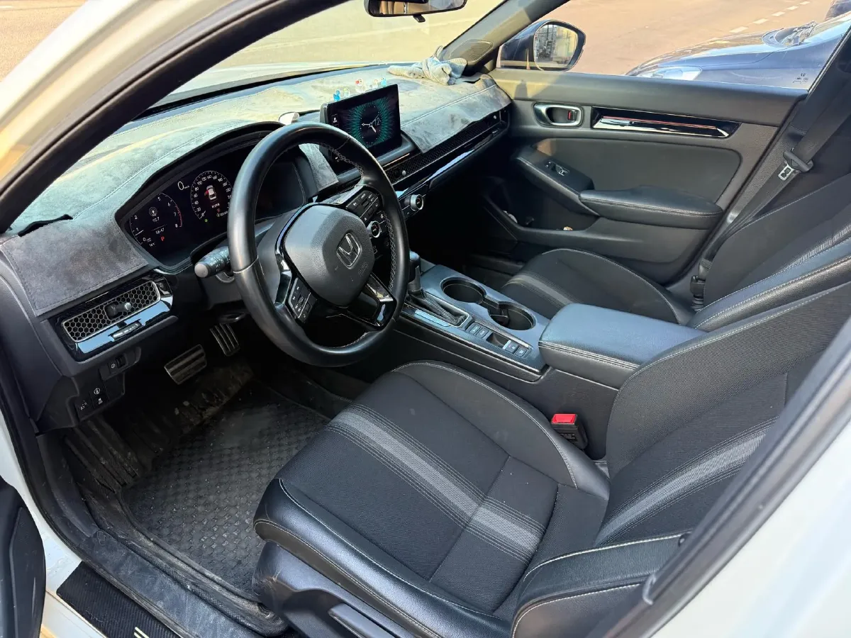 2022 Honda Civic 1.5T 182HP L4 CVT,autocango,china used car exporter,china ev exporter,chinese used car exporter,chinese used ev exporter