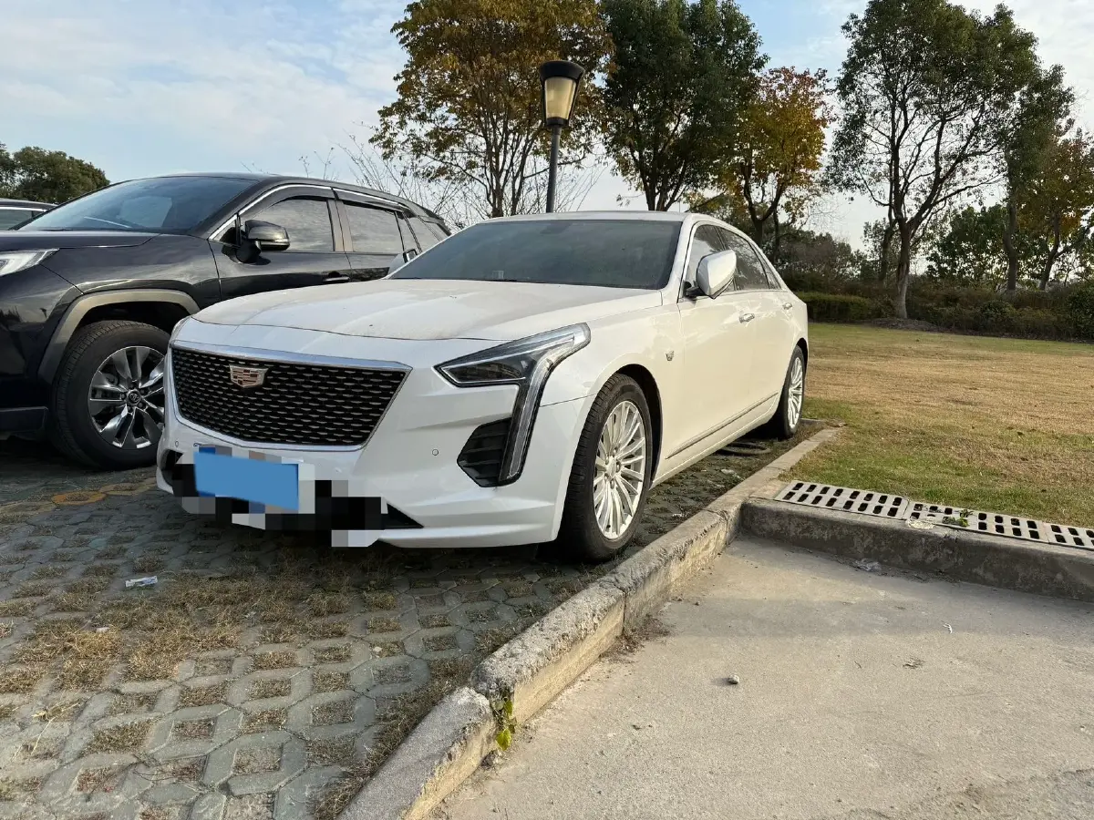 2021 Cadillac CT6 2.0T 237HP L4 10AT