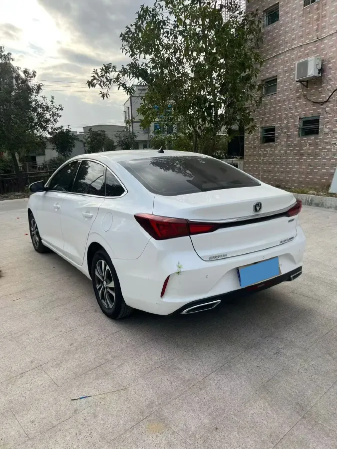 2021 ChangAn Eado 1.4T 160HP L4 7DCT,autocango,china used car exporter,china ev exporter,chinese used car exporter,chinese used ev exporter