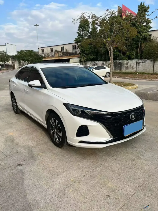 2021 ChangAn Eado 1.4T 160HP L4 7DCT,autocango,china used car exporter,china ev exporter,chinese used car exporter,chinese used ev exporter