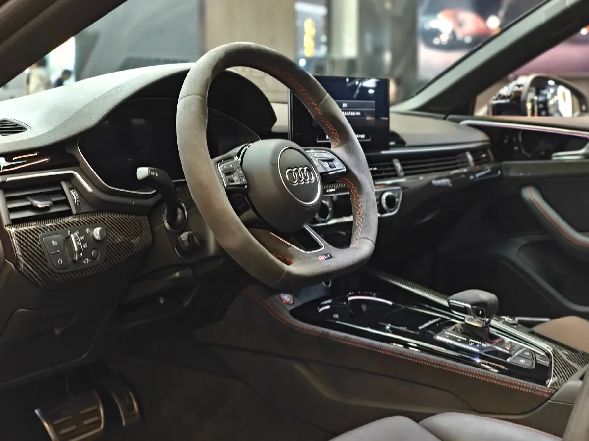 2021 Audi RS 5 2.9T 450HP V6 8AT,autocango,china used car exporter,china ev exporter,chinese used car exporter,chinese used ev exporter