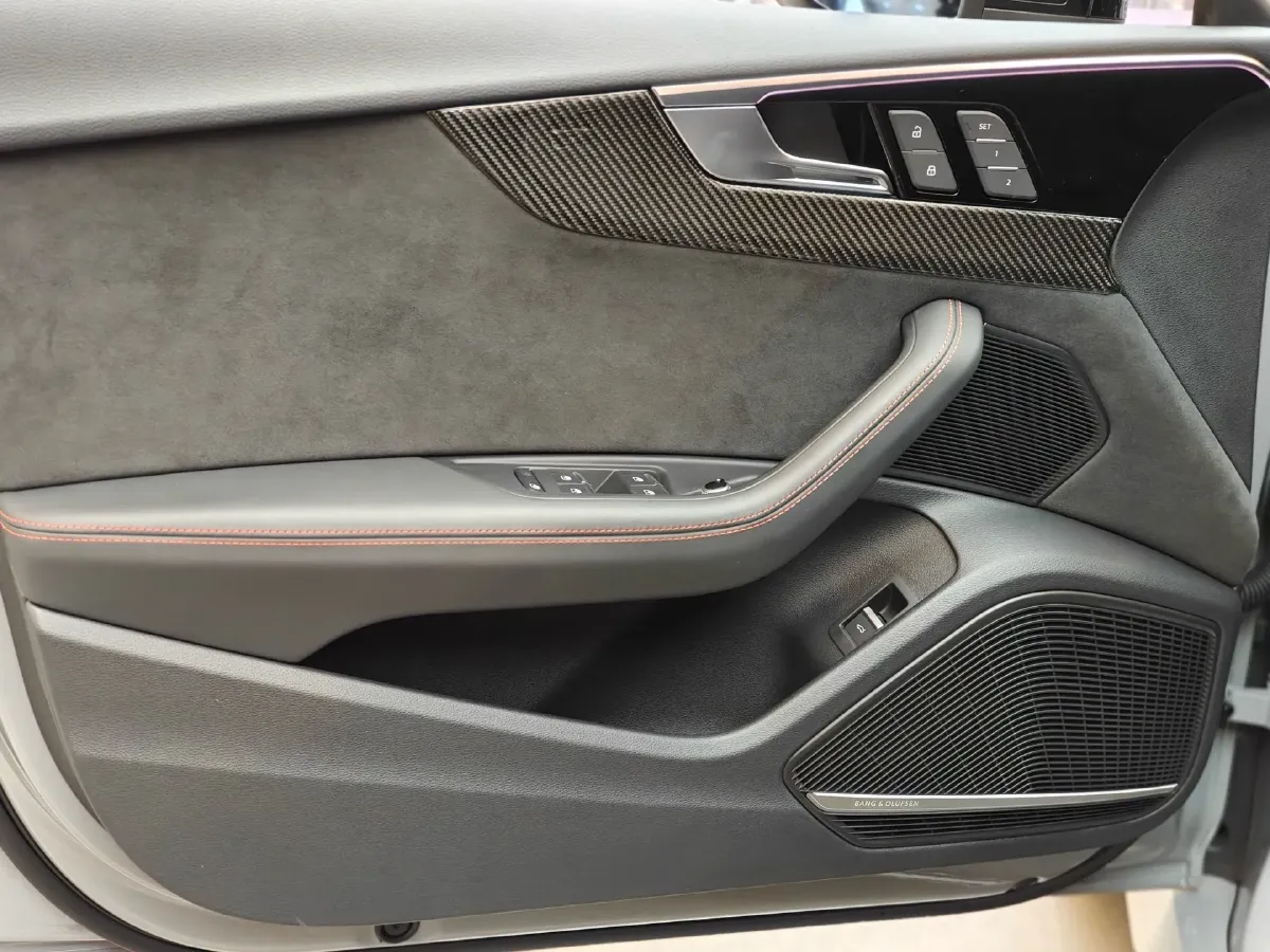 2021 Audi RS 5 2.9T 450HP V6 8AT,autocango,china used car exporter,china ev exporter,chinese used car exporter,chinese used ev exporter