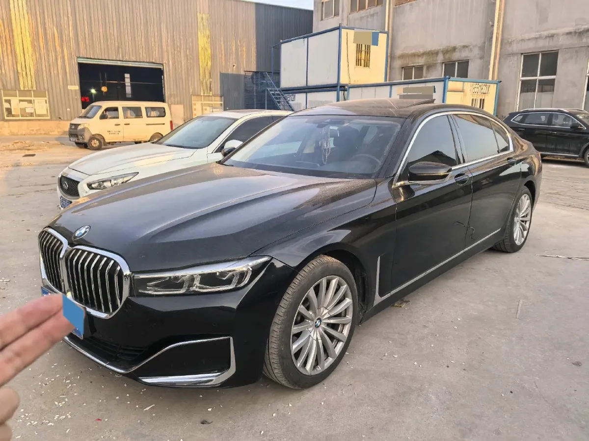 2021 BMW 7 Series 2.0T 265HP L4 8AT,autocango,china used car exporter,china ev exporter,chinese used car exporter,chinese used ev exporter