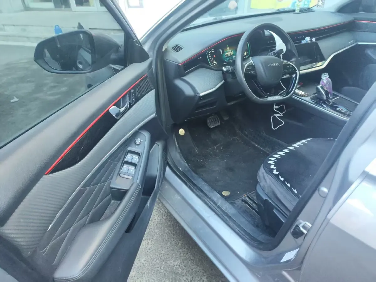 2022 MAXUS G90 2.0T 234HP L4 8AT,autocango,china used car exporter,china ev exporter,chinese used car exporter,chinese used ev exporter