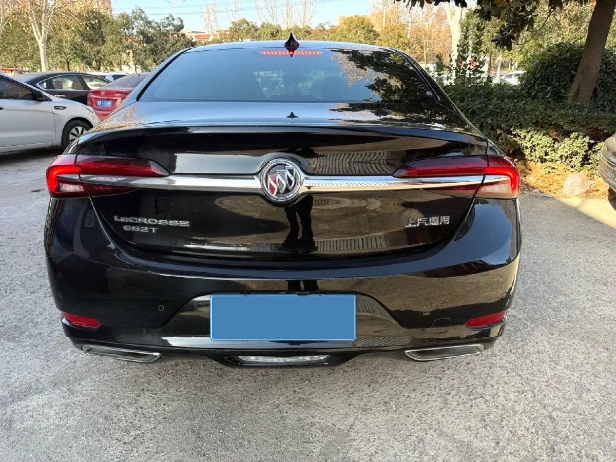2021 Buick Larcosse 2.0T 237HP L4 9AT,autocango,china used car exporter,china ev exporter,chinese used car exporter,chinese used ev exporter