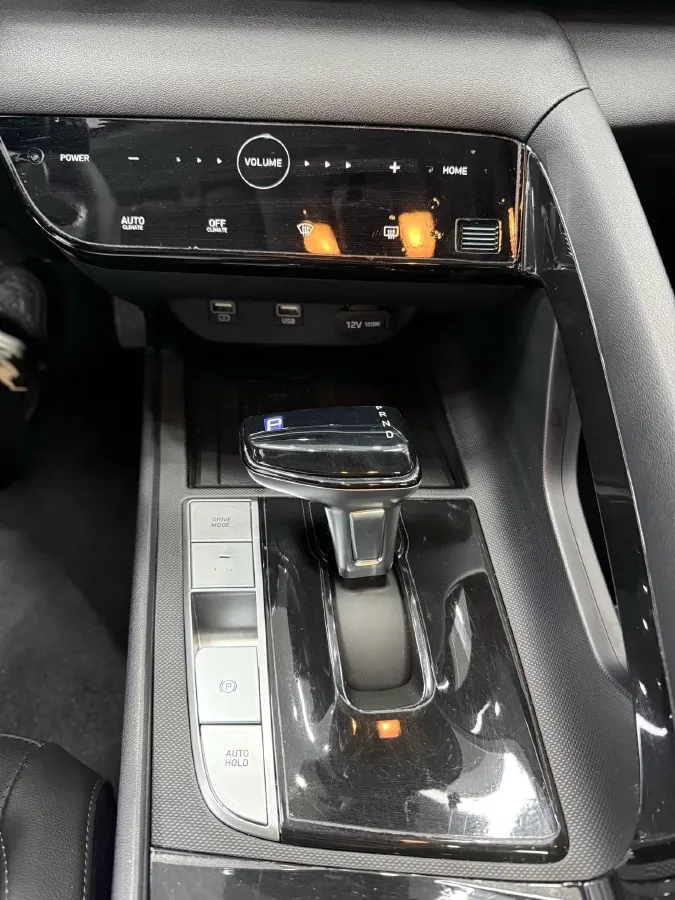 2022 Hyundai Elantra 1.5L 115HP L4 CVT,autocango,china used car exporter,china ev exporter,chinese used car exporter,chinese used ev exporter