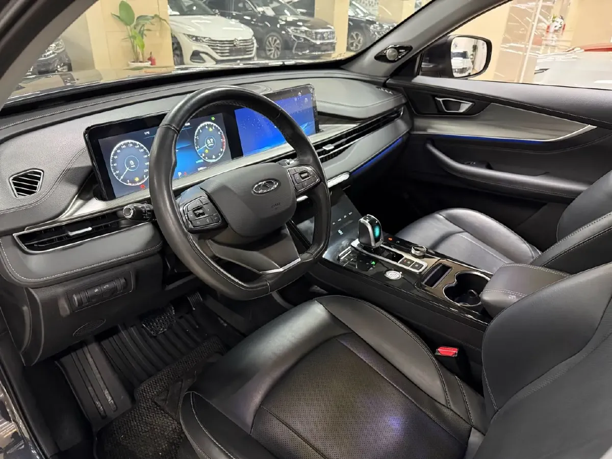 2022 Chery Tiggo 8 Plus 1.6T 197HP L4 7DCT,autocango,china used car exporter,china ev exporter,chinese used car exporter,chinese used ev exporter