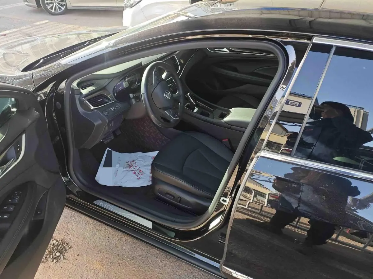 2021 Buick Larcosse 2.0T 237HP L4 9AT,autocango,china used car exporter,china ev exporter,chinese used car exporter,chinese used ev exporter