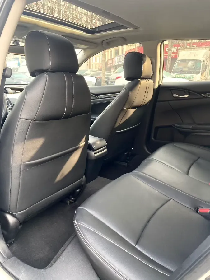 2019 Honda Civic 1.5T 177HP L4 CVT,autocango,china used car exporter,china ev exporter,chinese used car exporter,chinese used ev exporter