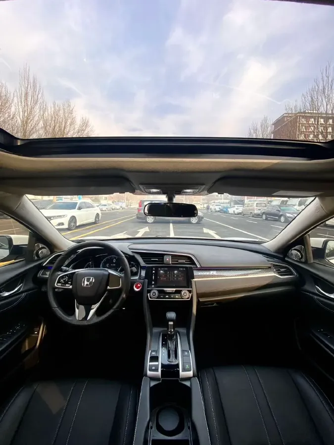 2019 Honda Civic 1.5T 177HP L4 CVT,autocango,china used car exporter,china ev exporter,chinese used car exporter,chinese used ev exporter