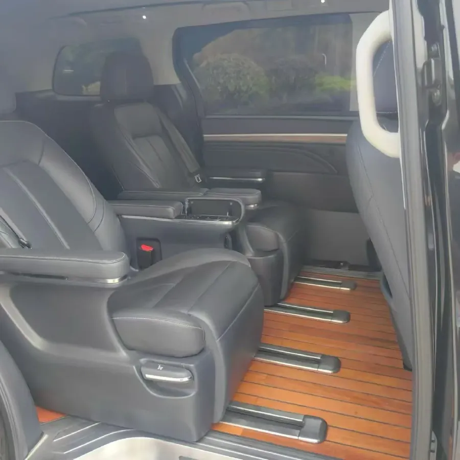 2021 GAC Trumpchi M8 2.0T 252HP L4 8AT,autocango,china used car exporter,china ev exporter,chinese used car exporter,chinese used ev exporter