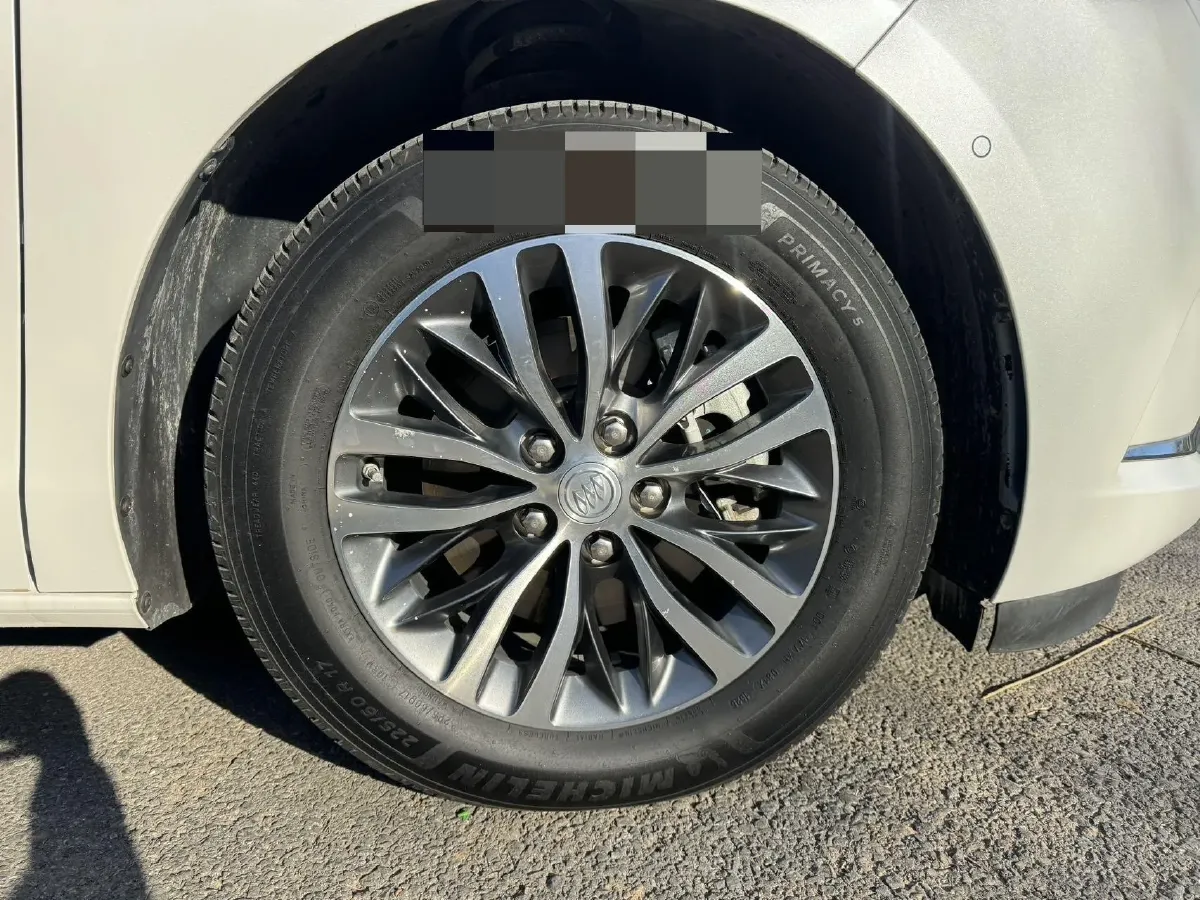 2020 Buick GL8 2.0T 237HP L4 9AT,autocango,china used car exporter,china ev exporter,chinese used car exporter,chinese used ev exporter