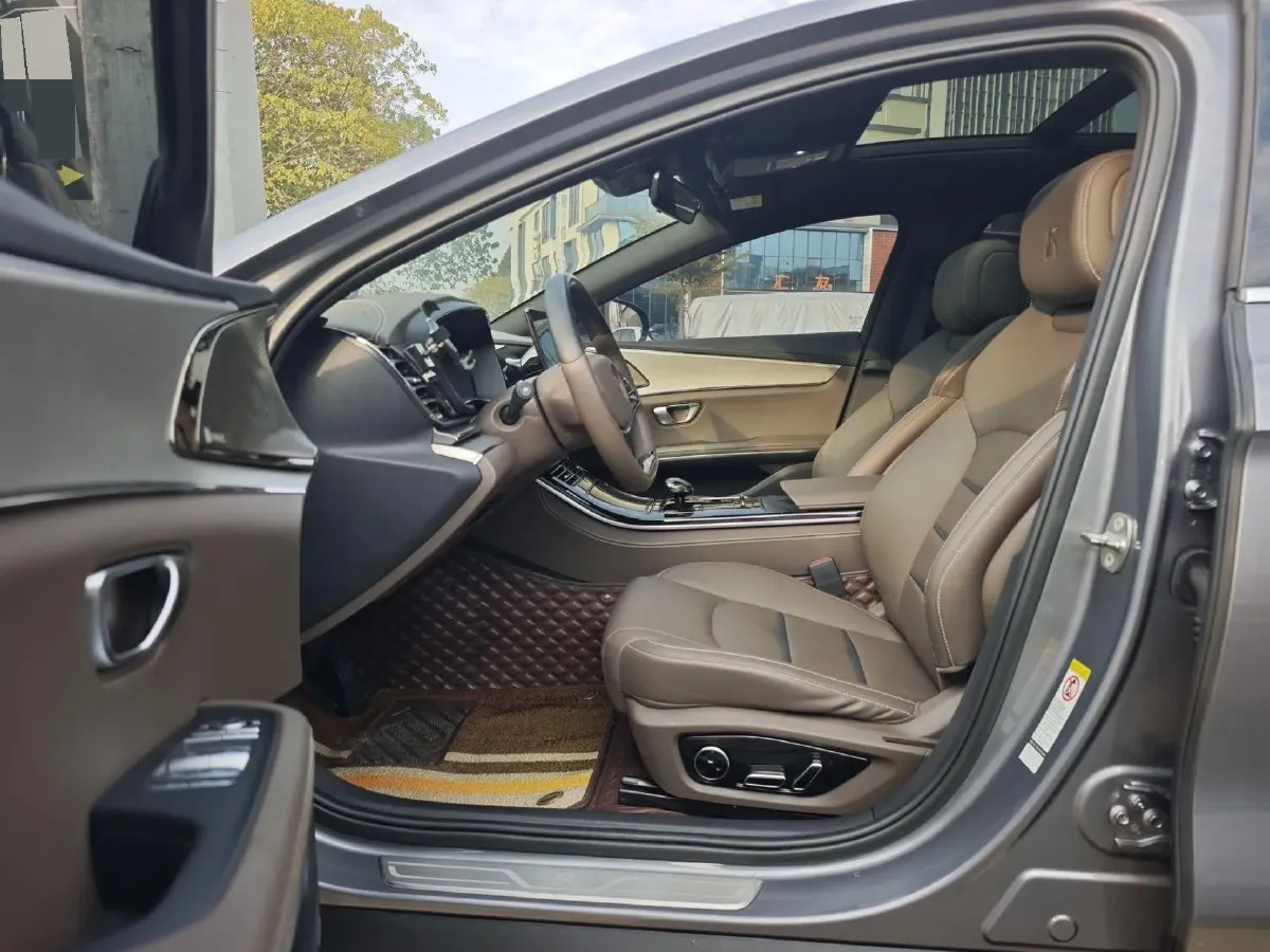 2020 WEY VV7 2.0T 227HP L4 7DCT PHEV,autocango,china used car exporter,china ev exporter,chinese used car exporter,chinese used ev exporter